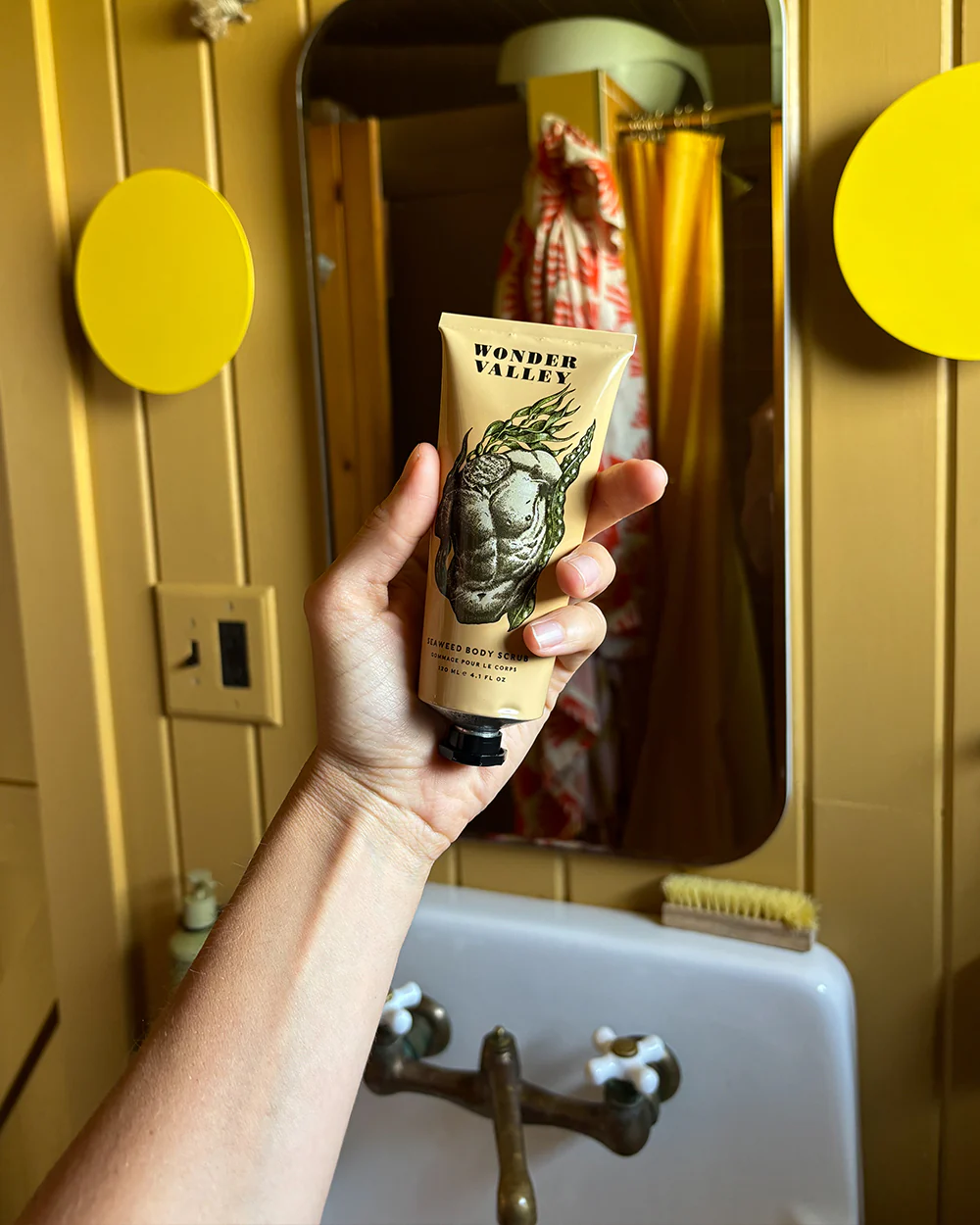 Wash & Scrub - Image 5