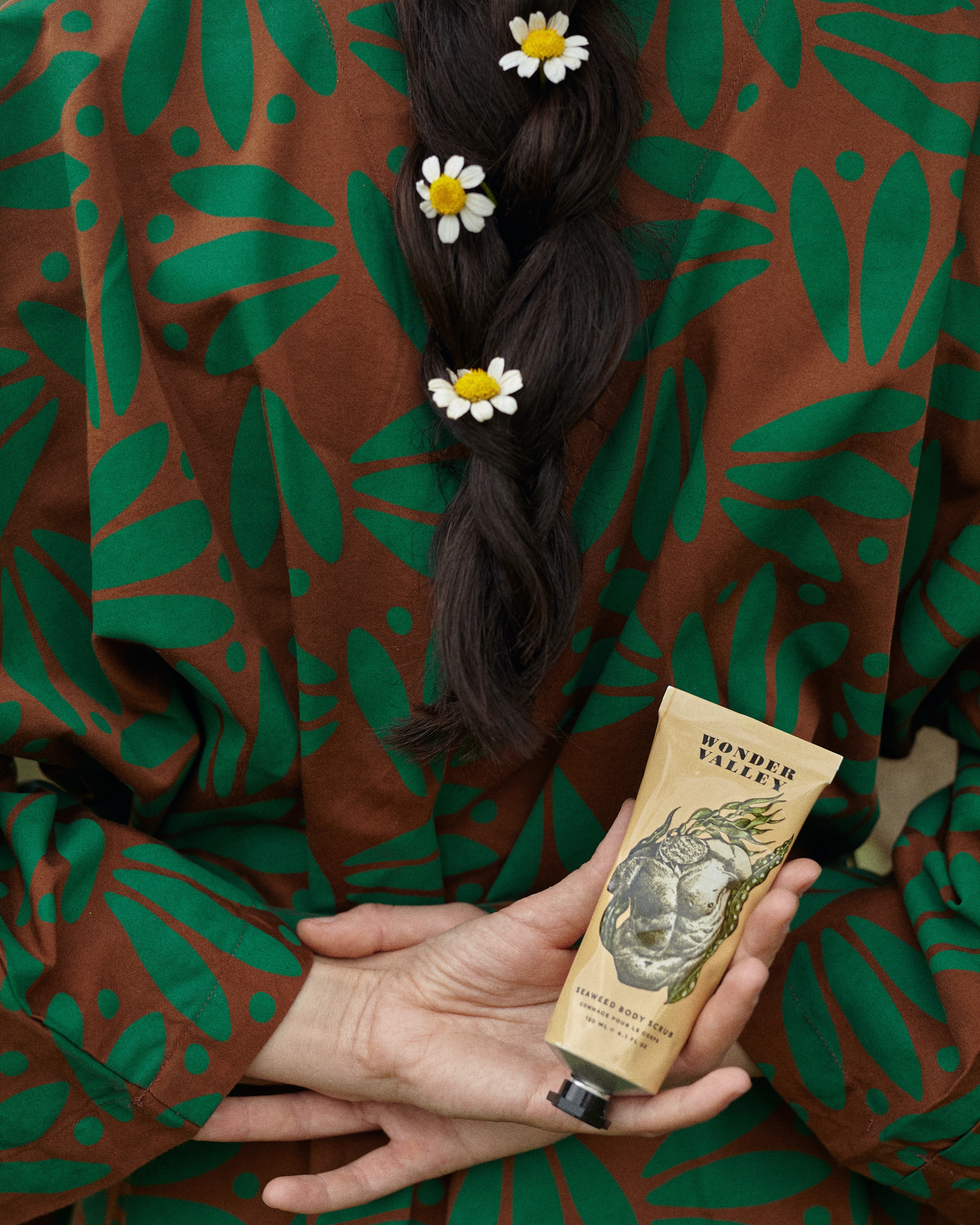 Wash & Scrub - Image 4